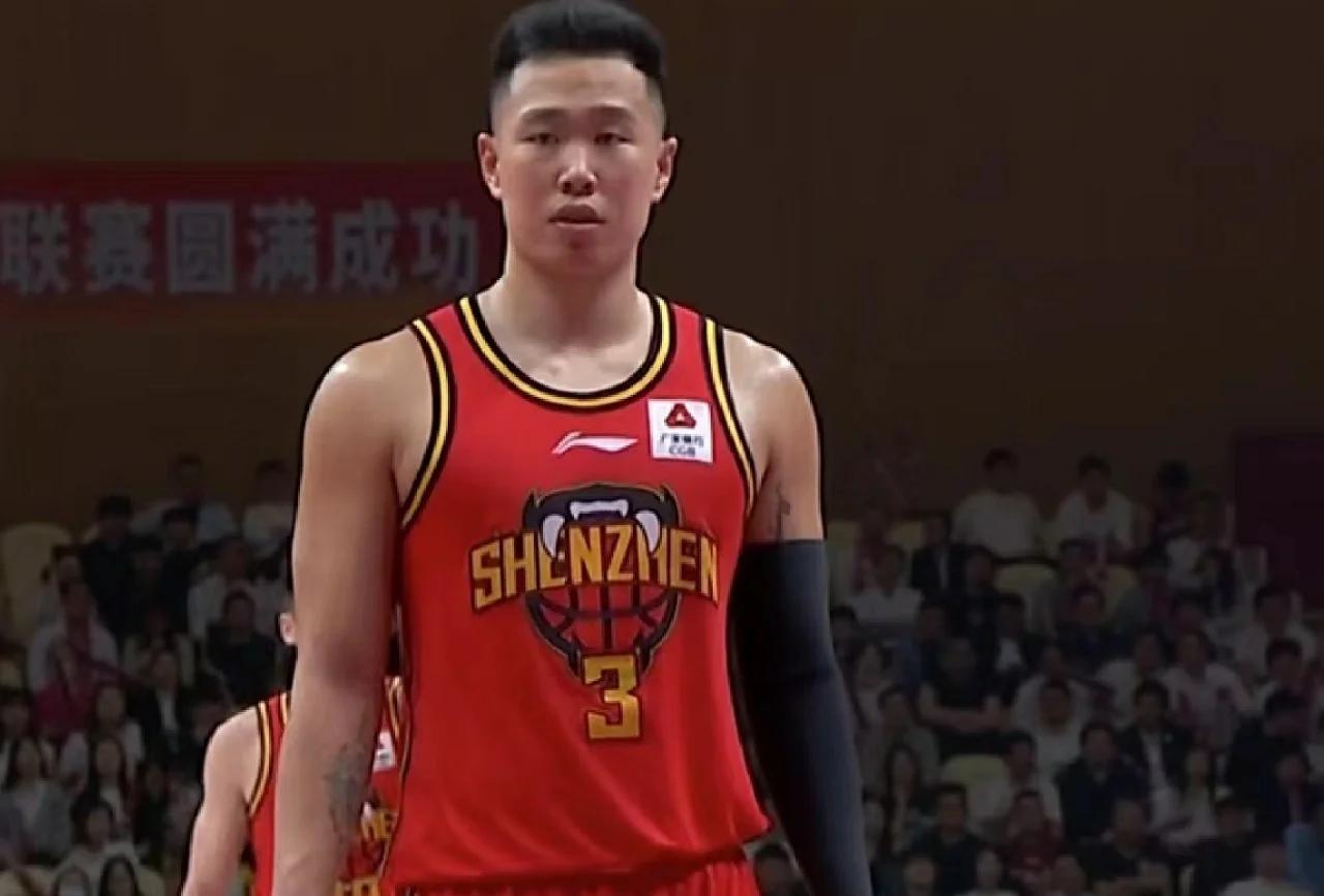 开云体育网页 -包含今晨荷甲焦点战，浙江稠州迎来里程碑，质疑声仍在，临场指挥获称赞的词条