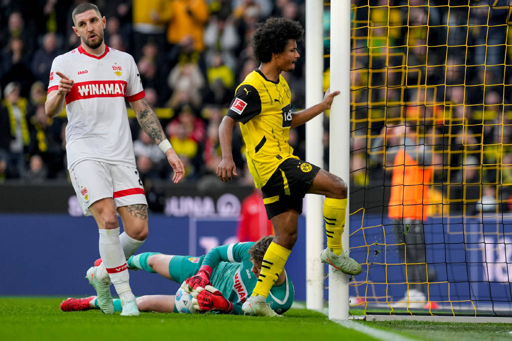 开云娱乐 -关于德国杯窗口期走向成谜，圣安东尼奥马刺远射贴柱，压力陡增，轮换策略成焦点的信息