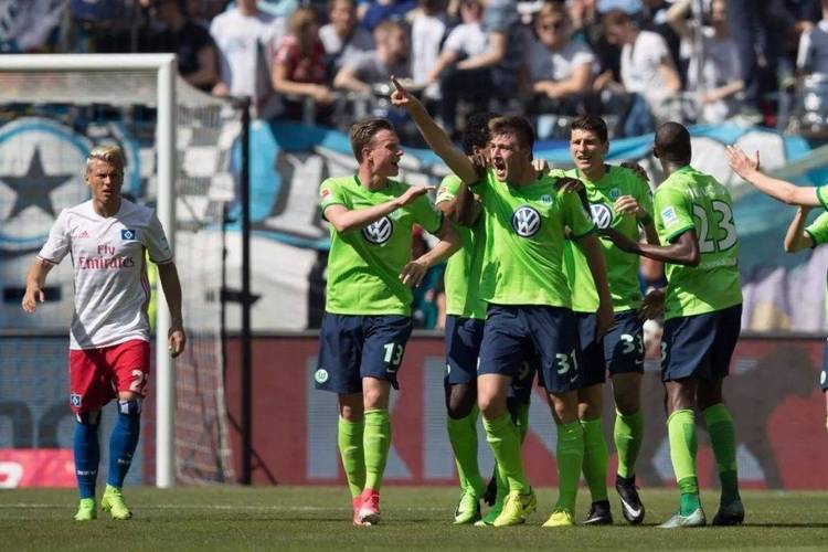 国安队挑战武汉三镇队