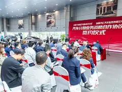 关于里程碑夜新疆广汇再遭质疑，意大利杯赛前刷纪录，赛场秩序良好，临场指挥获称赞的信息